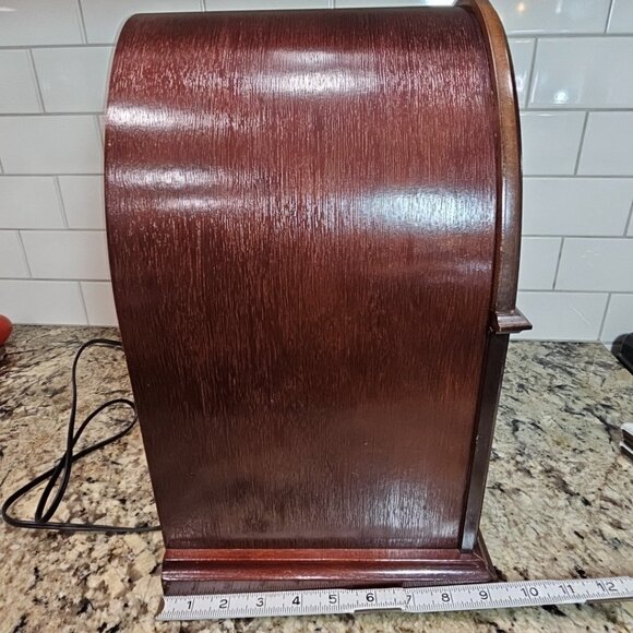 General Electric GE Model 7-4100JA Retro Cathedral AM/FM Radio Great Sound Read - Picture 7 of 12